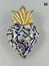 Cargar imagen en el visor de la galería, Corazones Azul / Blue Hearts