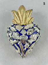 Cargar imagen en el visor de la galería, Corazones Azul / Blue Hearts