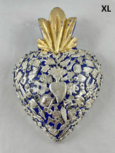 Cargar imagen en el visor de la galería, Corazones Azul / Blue Hearts