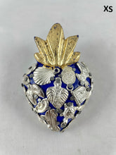 Cargar imagen en el visor de la galería, Corazones Azul / Blue Hearts
